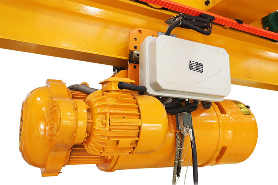 Precautions for use and maintenance of electric hoists